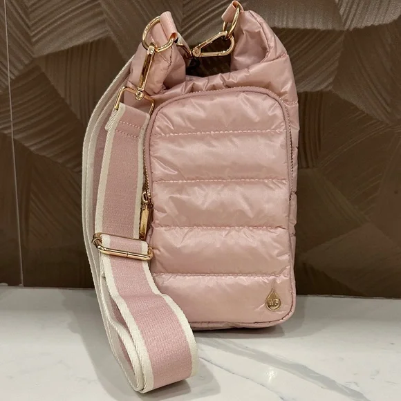 WanderFull Blush HydroBag - Picture 8 of 8